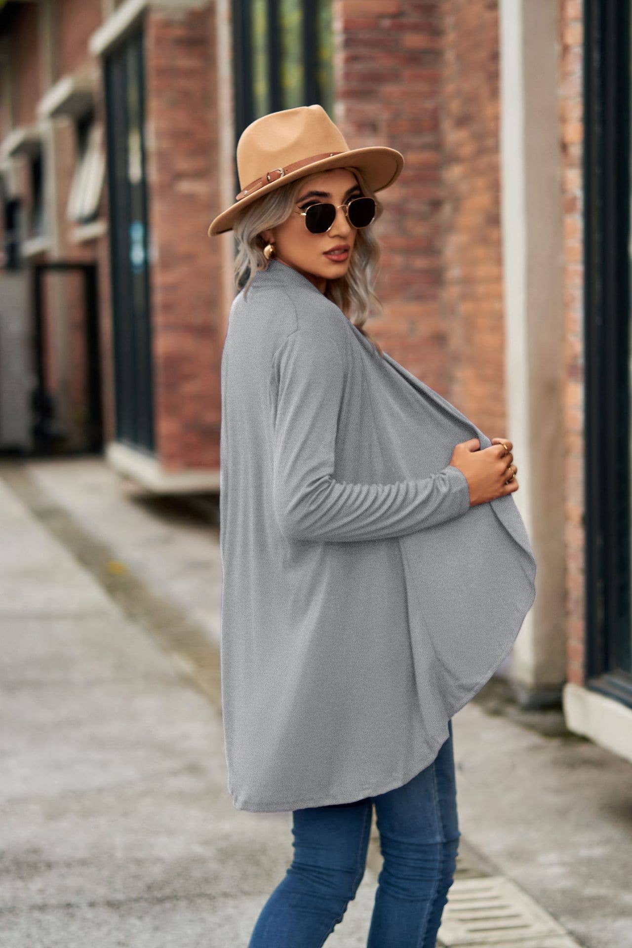 Lily Clothing - Wholesale Cardigan - Women's - Long-sleeved solid-color loose knitted cardigan7