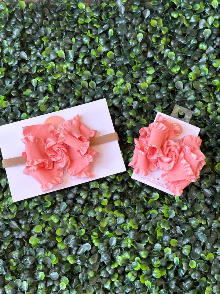 Peachy Pink Classic Medium Ruffle for wholesale by Luna Lane treasures