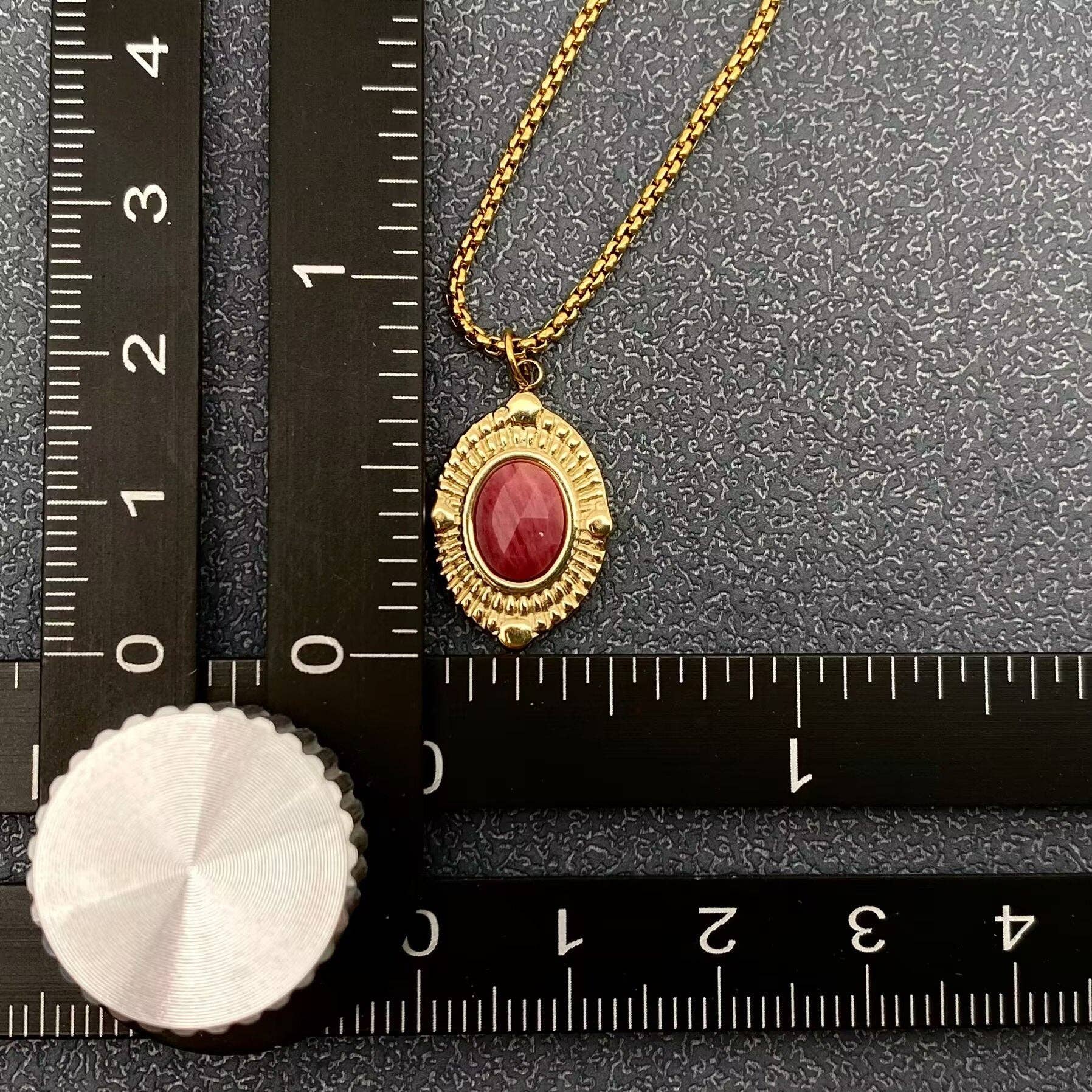 Mio Queena - Wholesale Pendant/Charm Necklace - Geometric Rhodochrosite Charm 18K Golden Necklace - FGS/CS9