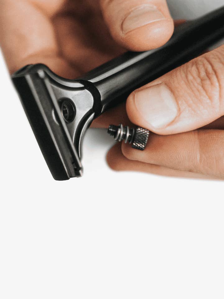 Extra Screw for wholesale by Supply