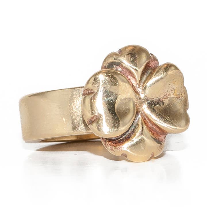 Trifoglio portafortuna in ottone per la vendita all'ingrosso da parte di Rebecca Nadler Designs