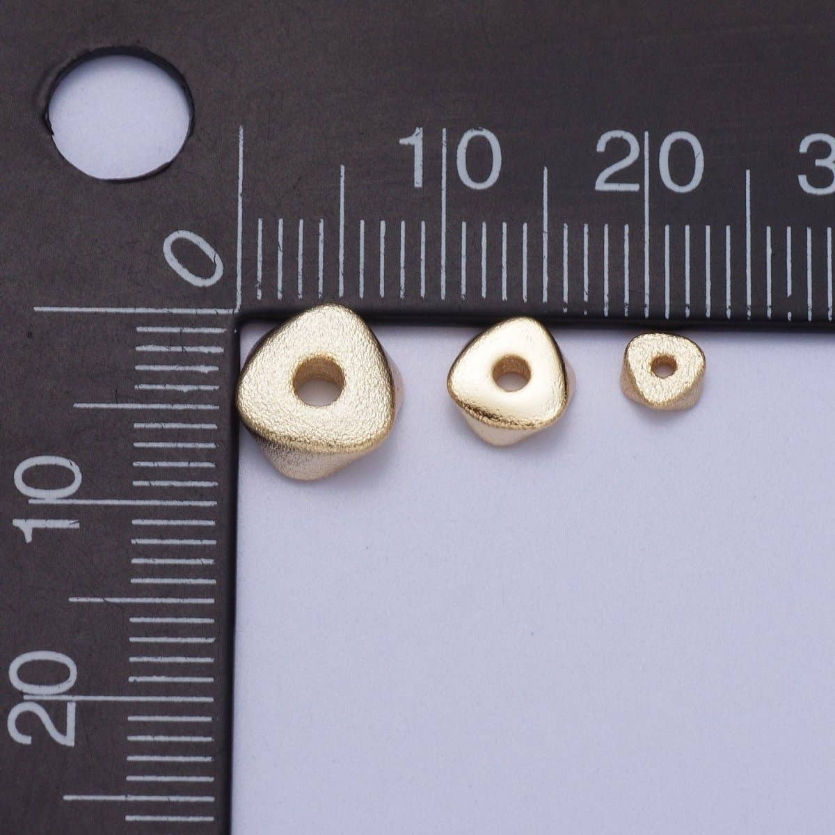 Aim Eternal – wholesale Beads – 20 Pieces Matte Gold 8mm, 6mm, 4mm Triangle Geometric Beads | B-273 B-308 B-3092