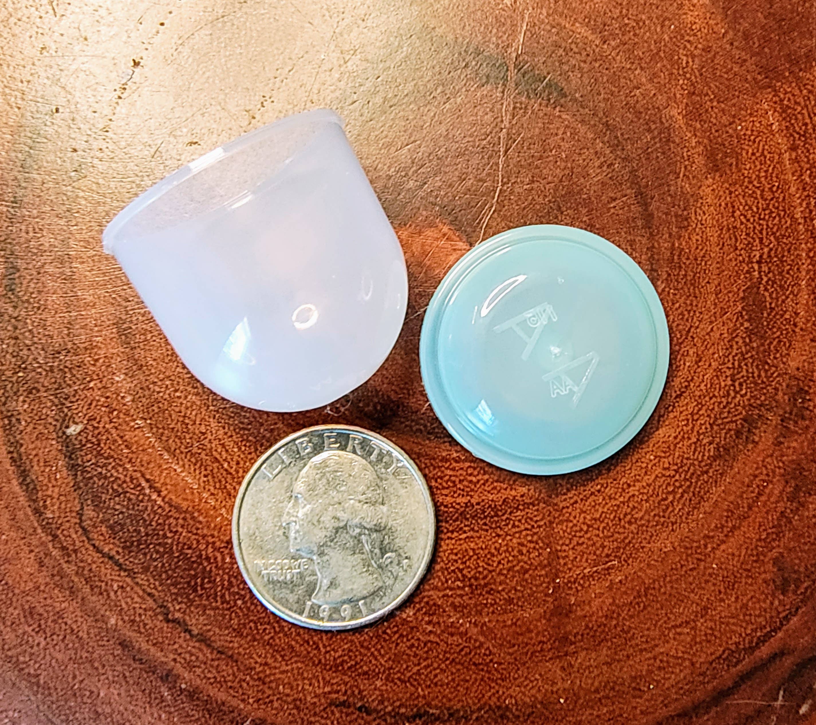 SquigglyDoo Arts - Wholesale Party Favor - 200 Empty Vending Machine Capsules 1.1 inch Acorn Colored3