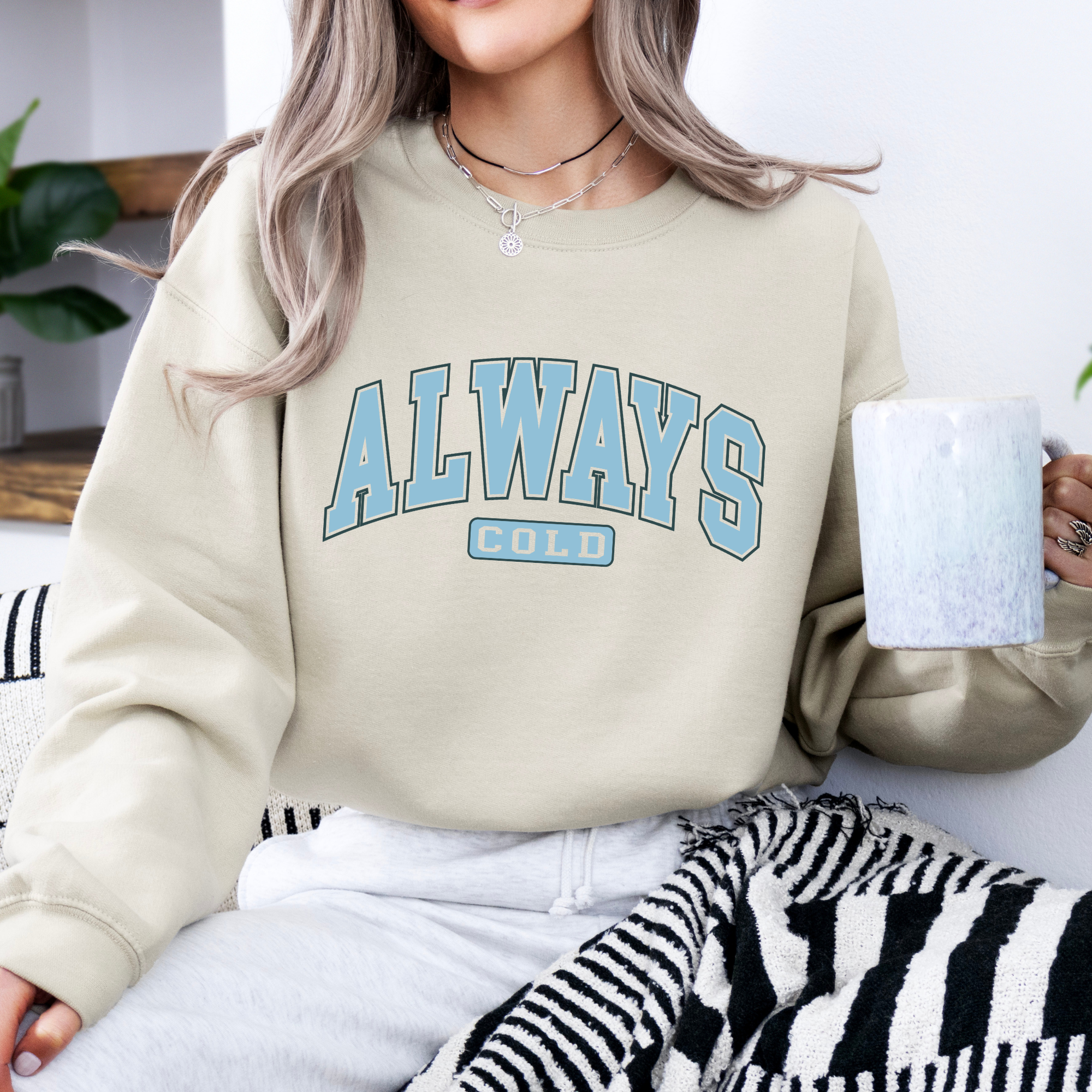 ATTA TOOD Wholesale - Wholesale Graphic Sweatshirt - Women's - Always cold graphic sweatshirt, Holiday season, Winter crew2