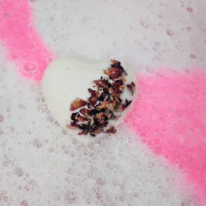 Beachy Bubbles Bath Co - Wholesale Bath Bomb/Fizz - Blooming Romance Bath Bomb