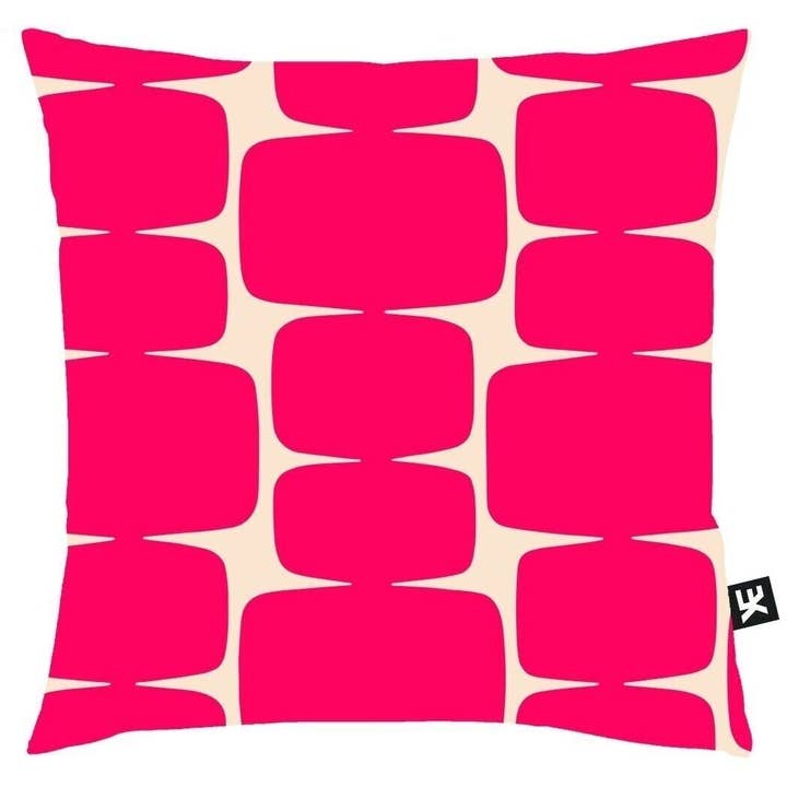 Pudebetræk Arnage Magenta | 50x50 | Soft Velvet for engroshandel hos Studio EYK