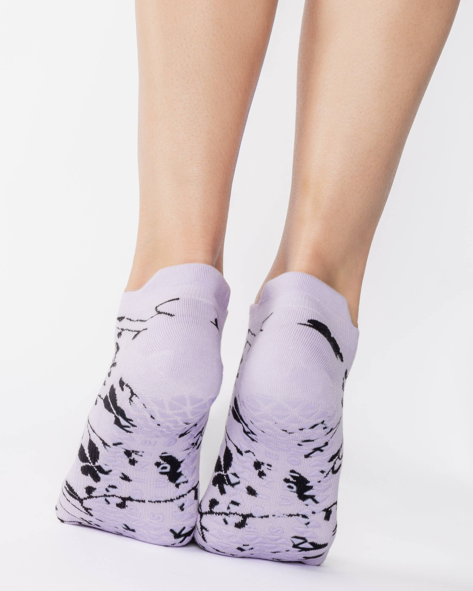 Pointe Studio - Wholesale Socks - Women's - Women's Garden Vines Full Foot Grip Sock – No Slip Cotton Blend for Pilates & Barre3