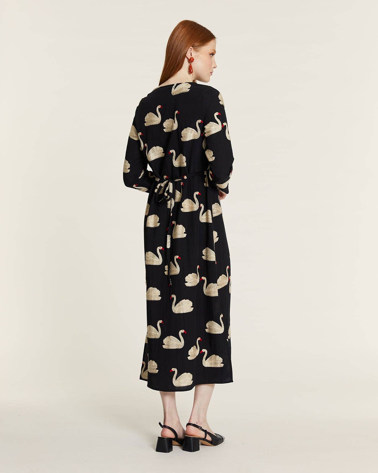 Pepaloves - Wholesale Dress - Women's - MAXIVESTIDO BORDADO CISNES2