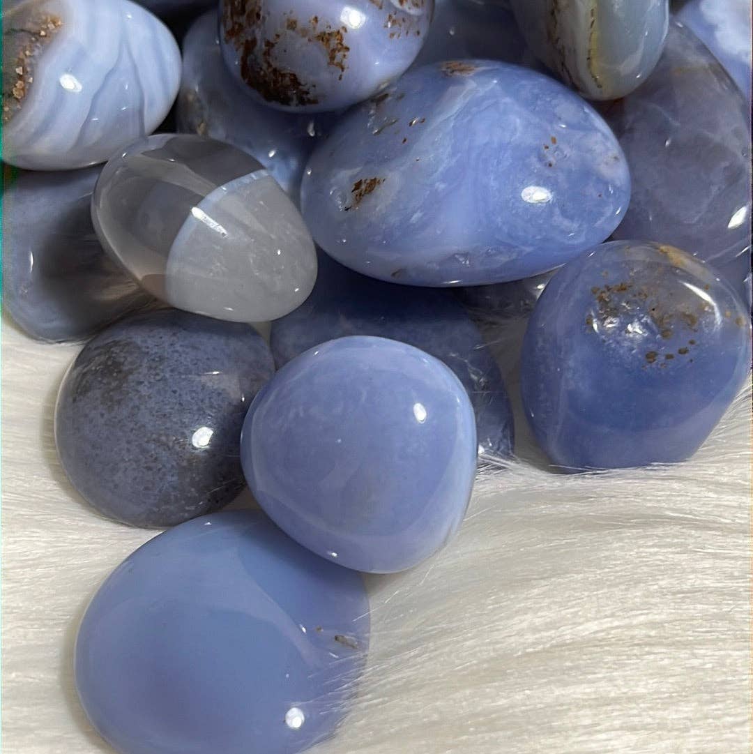 WHOLIFECO - Wholesale Spiritual Stone/Crystal - Blue Chalcedony tumble stones3