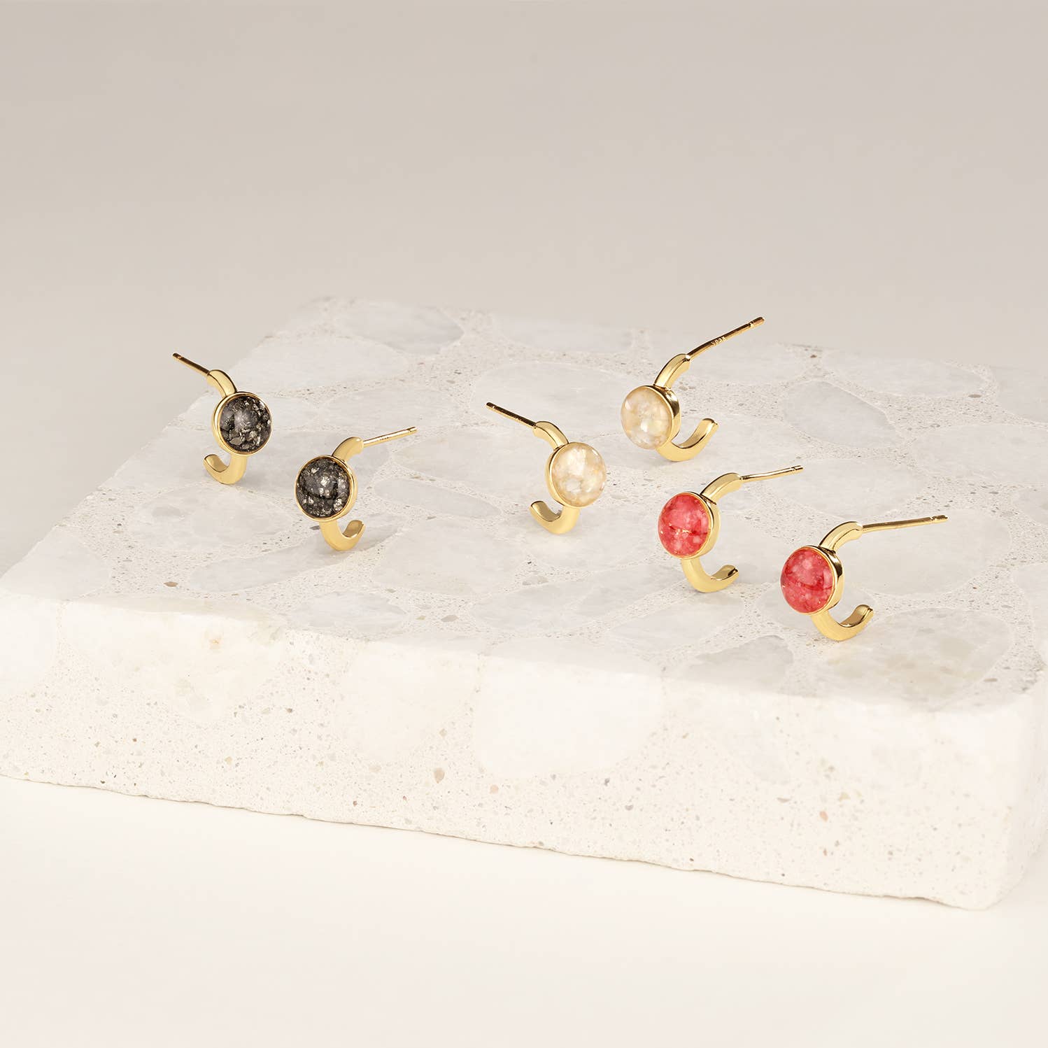 Cameoko - Wholesale Huggie Earrings - The Huggie Earrings with Crushed Gem Accent 0