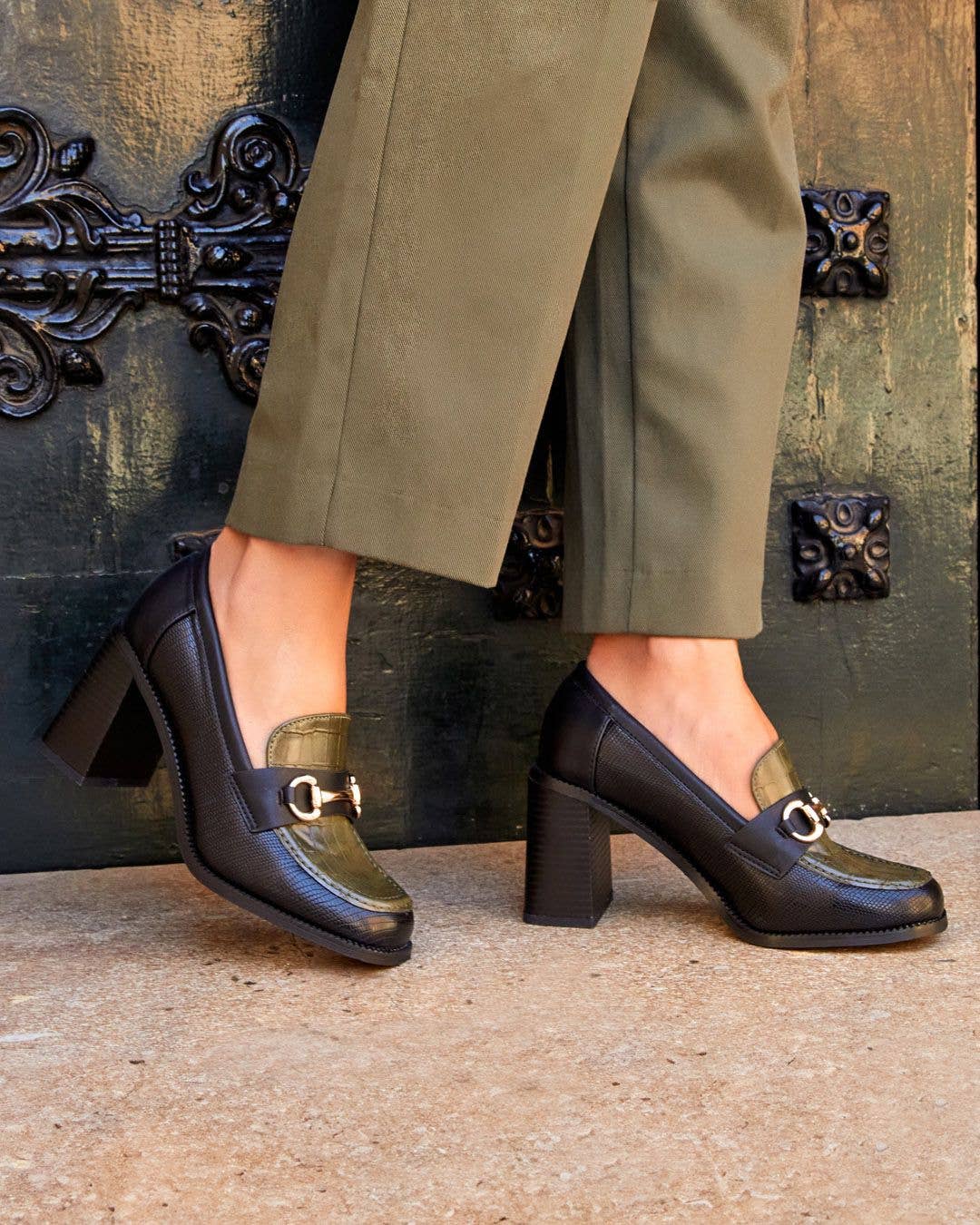 SWEET MAGIC MODA Y COMPLEMENTOS - Wholesale Platform Heels - Women's - SQUARE IMITATION LEATHER HIGH HEEL SHOE 2