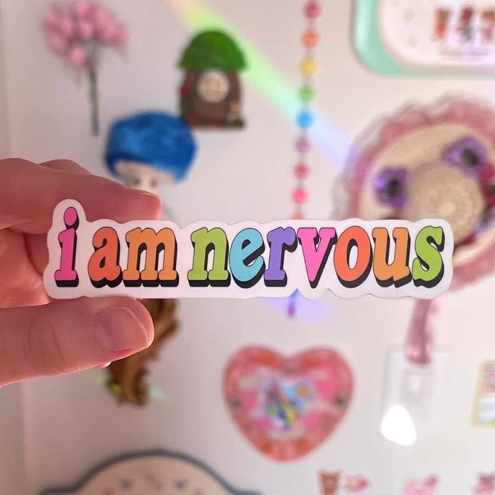 Jeg er nervøs klistermærke for engroshandel hos Star Fluff Creations