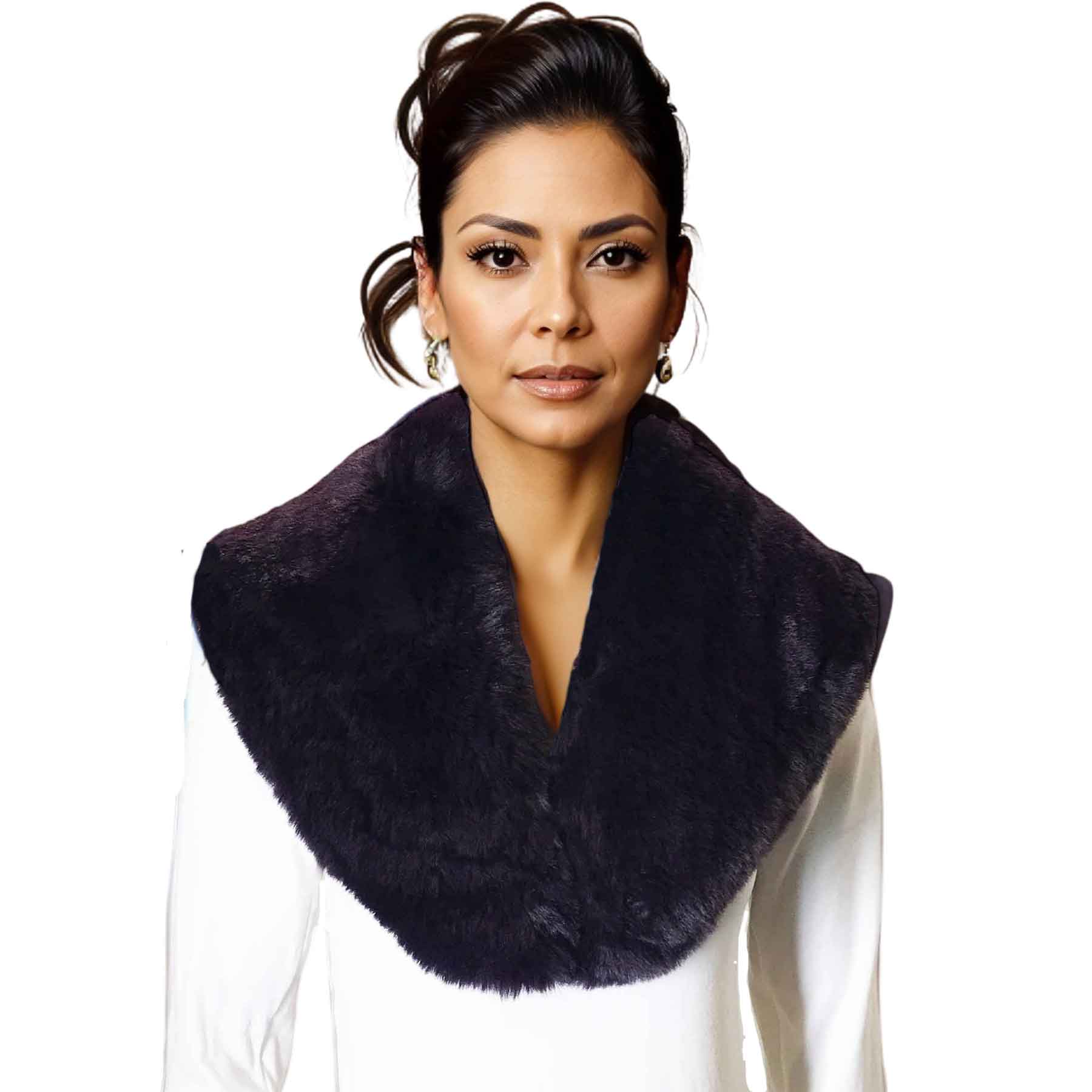 The Magic Scarf Company - Wholesale Fur/Faux Fur Coat - Women's - LC3800 - Faux Fur Collars9