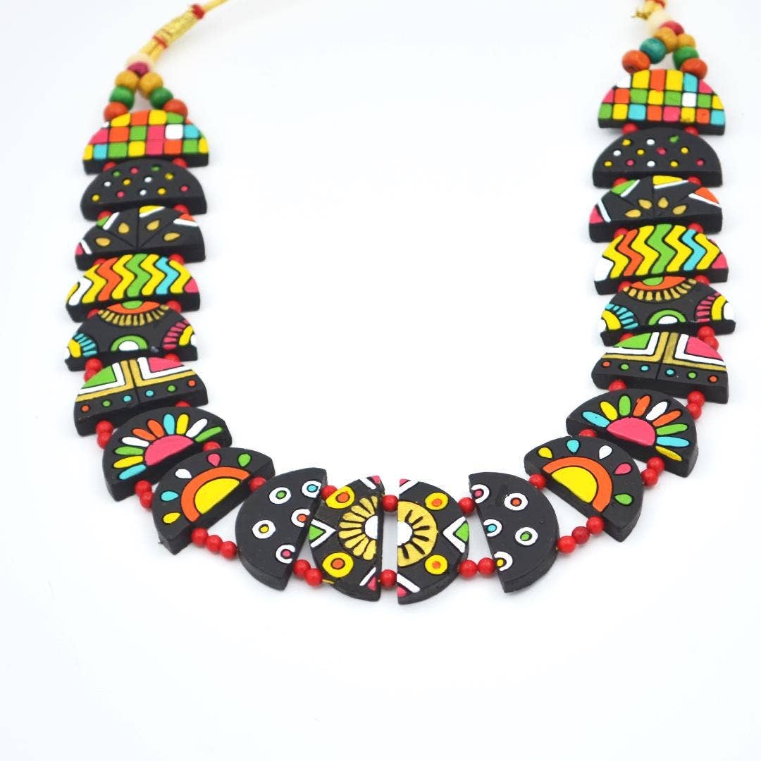 House of Kraft Jewelry & Accessories – wholesale Jewellery set – Celestial Jewelry Set | Clay Jewelry | Half Moon Jewelry10