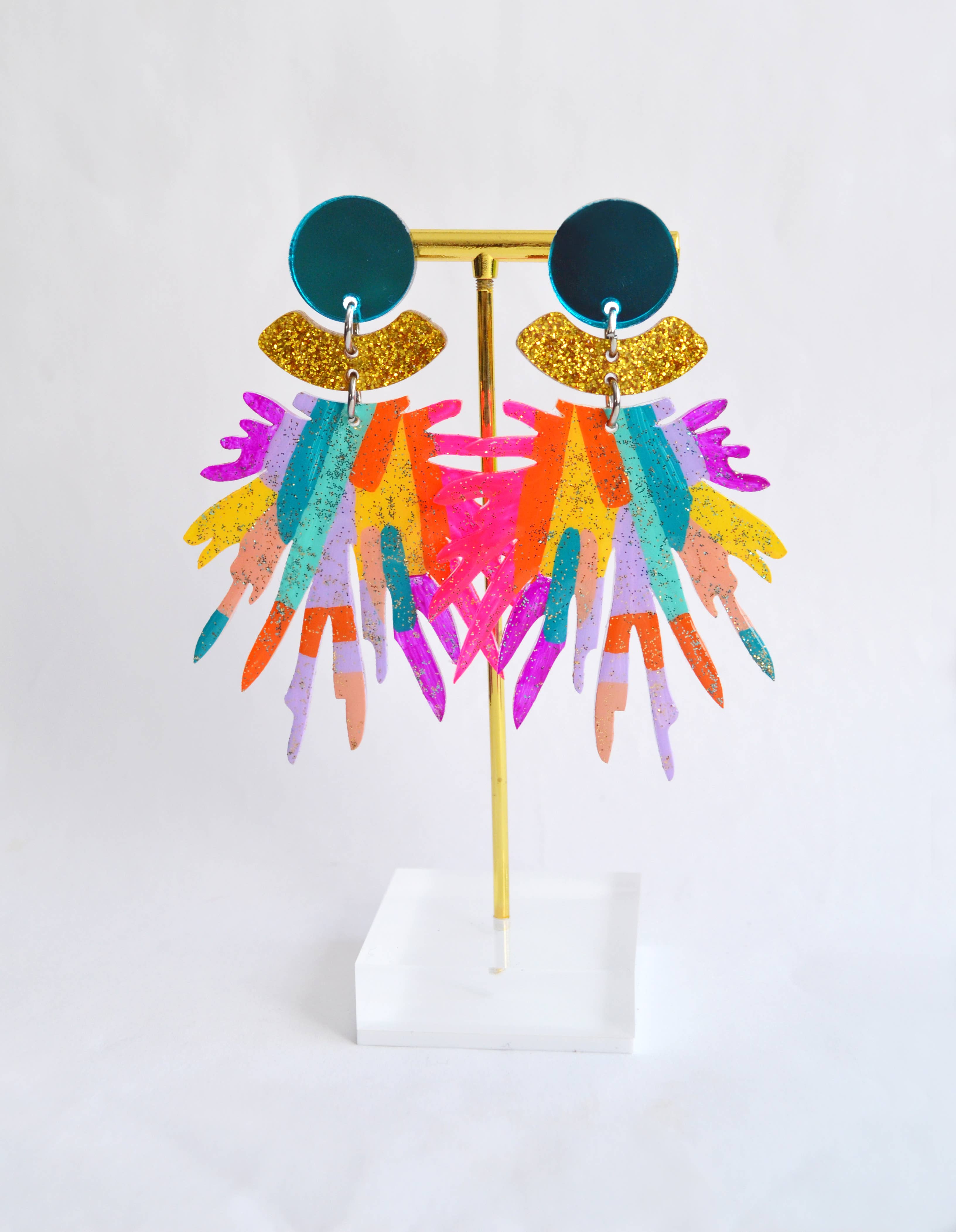 Boo and Boo Factory - Venta al por mayor Pendientes colgantes - Pendientes de resina con lentejuelas y pompones de arcoíris coloridos11