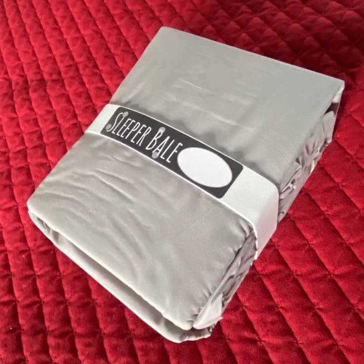 The Polka Dot Box - Wholesale Bedding Pillowcase/Sham - Sleeper Bale Sheet Organizers