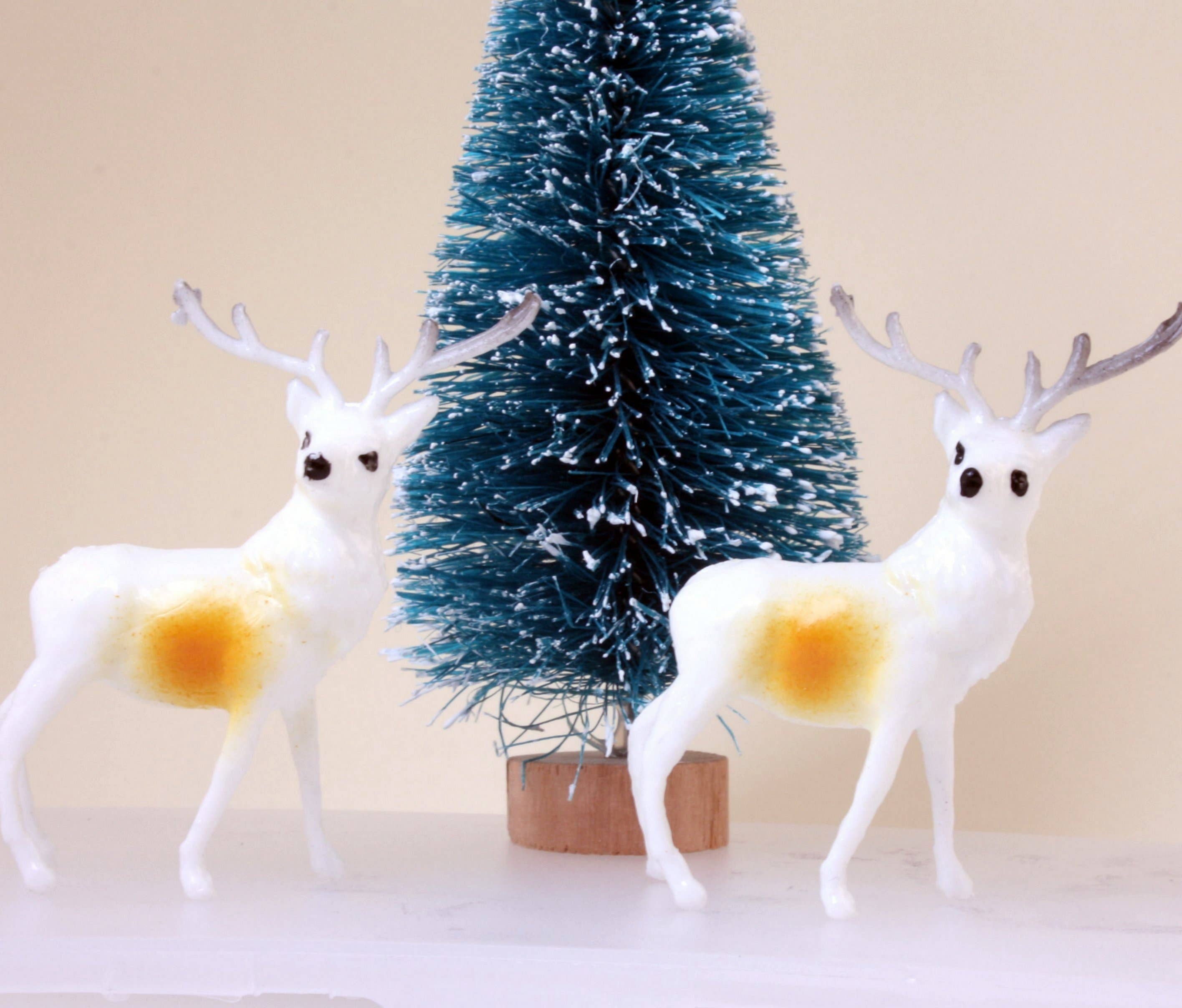   Retro Style 1.5" Reindeer Decorative Figurine, 1960s for wholesale on Faire4