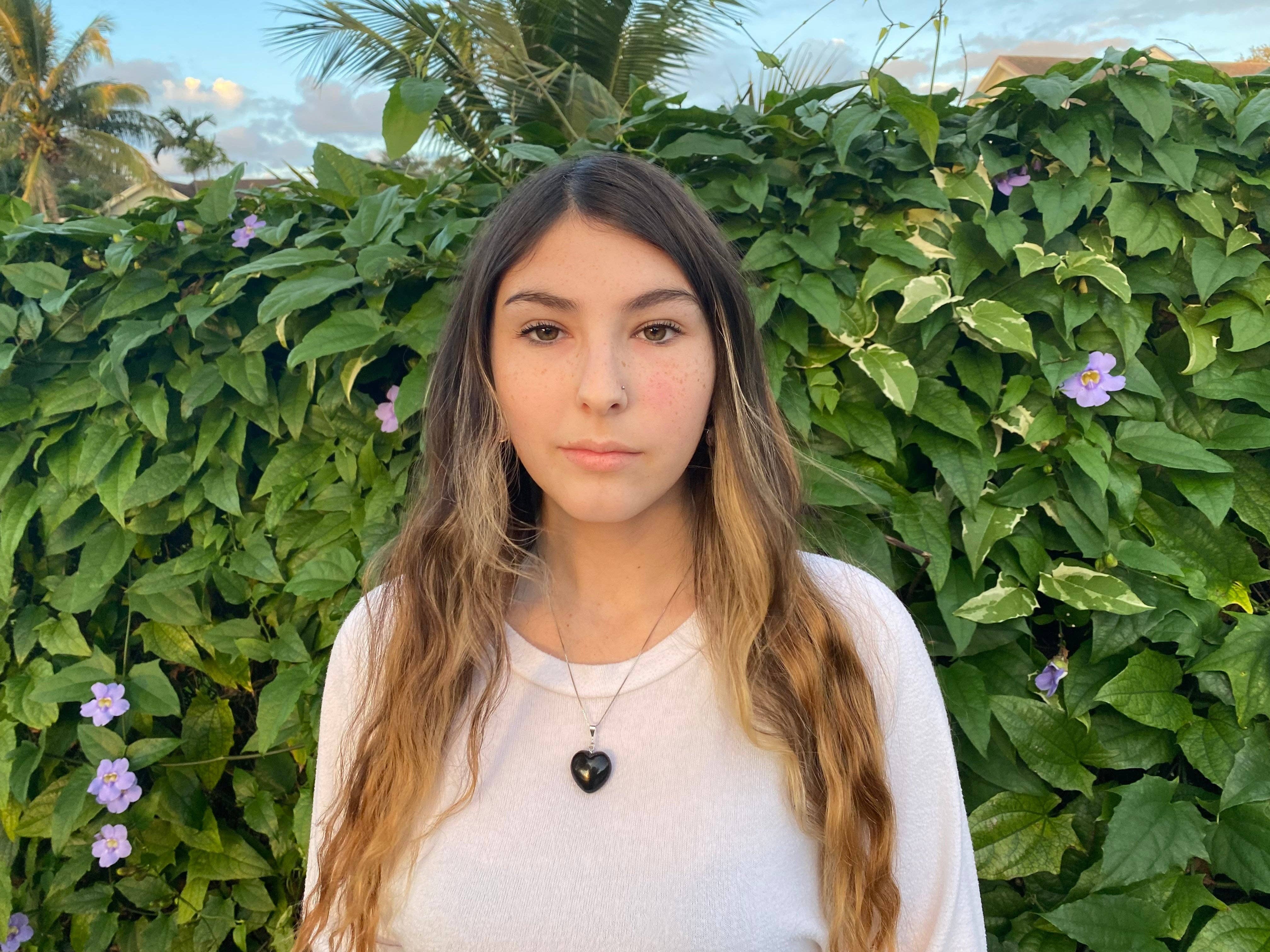 Karelia Creations - Wholesale Pendant/Charm Necklace - 100% Shungite Heart Pendant and Sterling Silver Necklace3