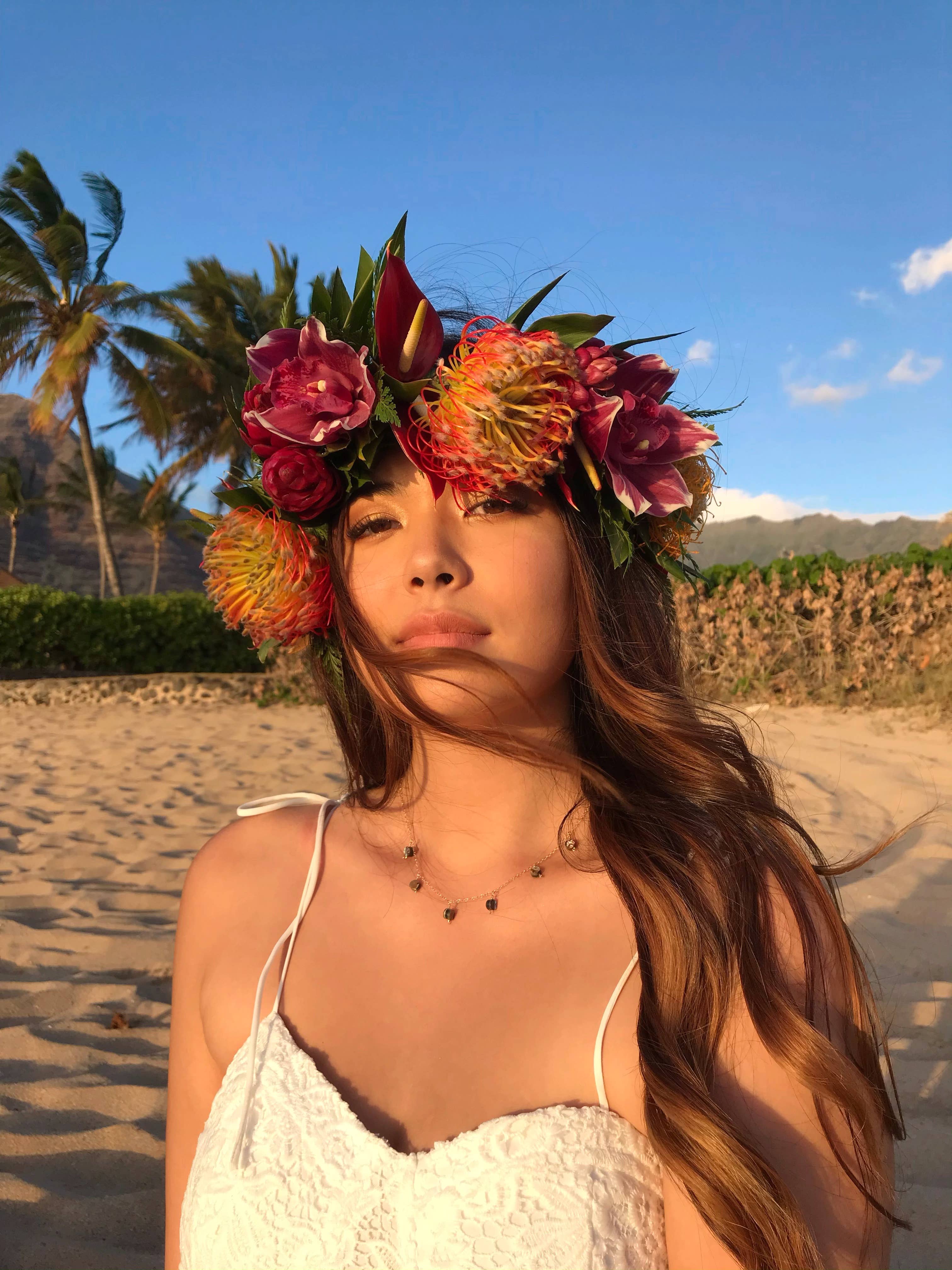 Salty But Sweet - Wholesale Choker/Collar - Tiny Abalone Choker in Gold2