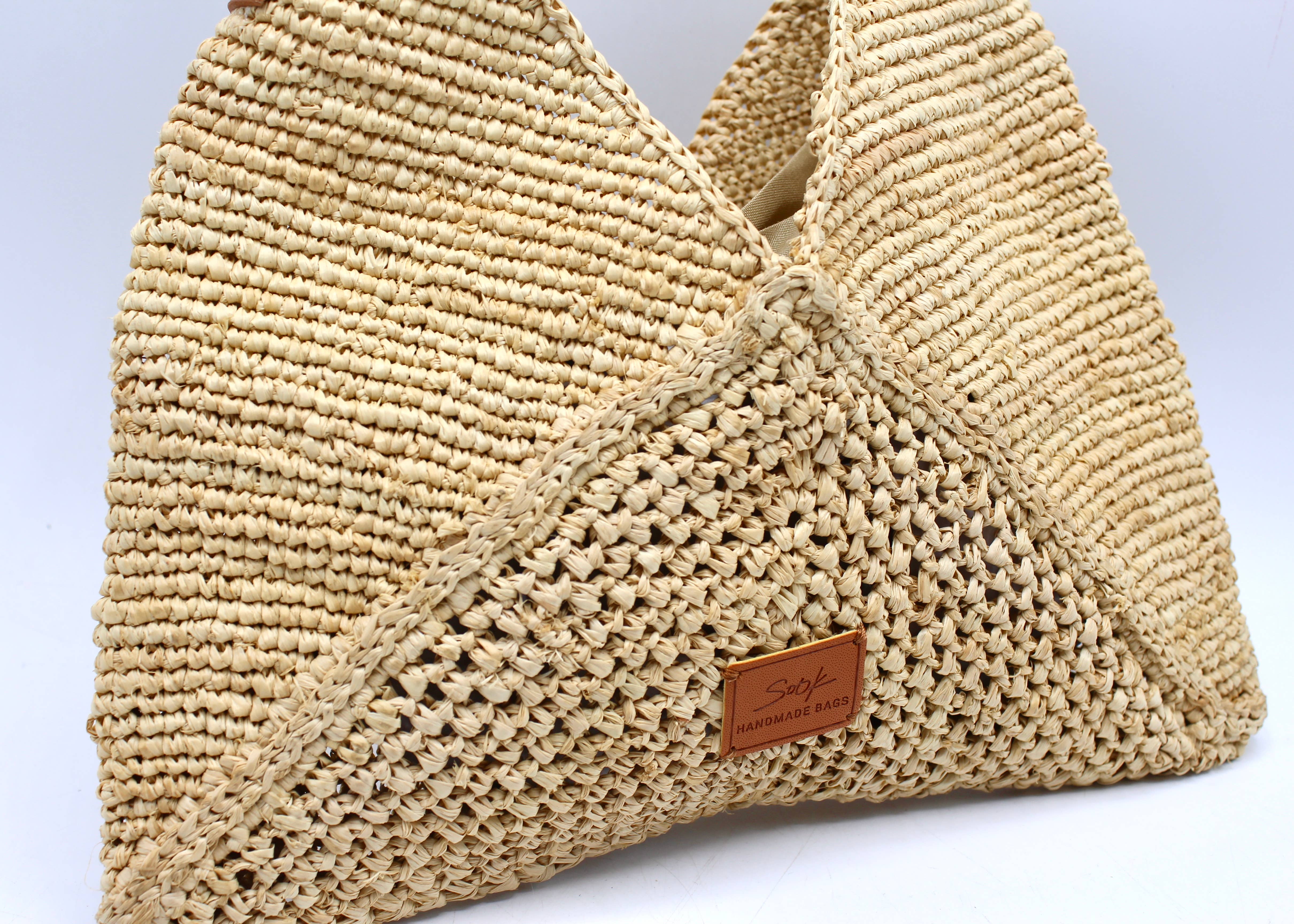 Sook Stainable - Wholesale Beach Bag - Vanda - Handmade Raffia Crochet V-cut Shoulder Bag M3