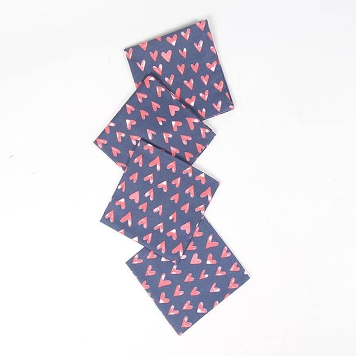 Tafelservetten met hartjesprint (set van 4) voor wholesale door IndieRoots