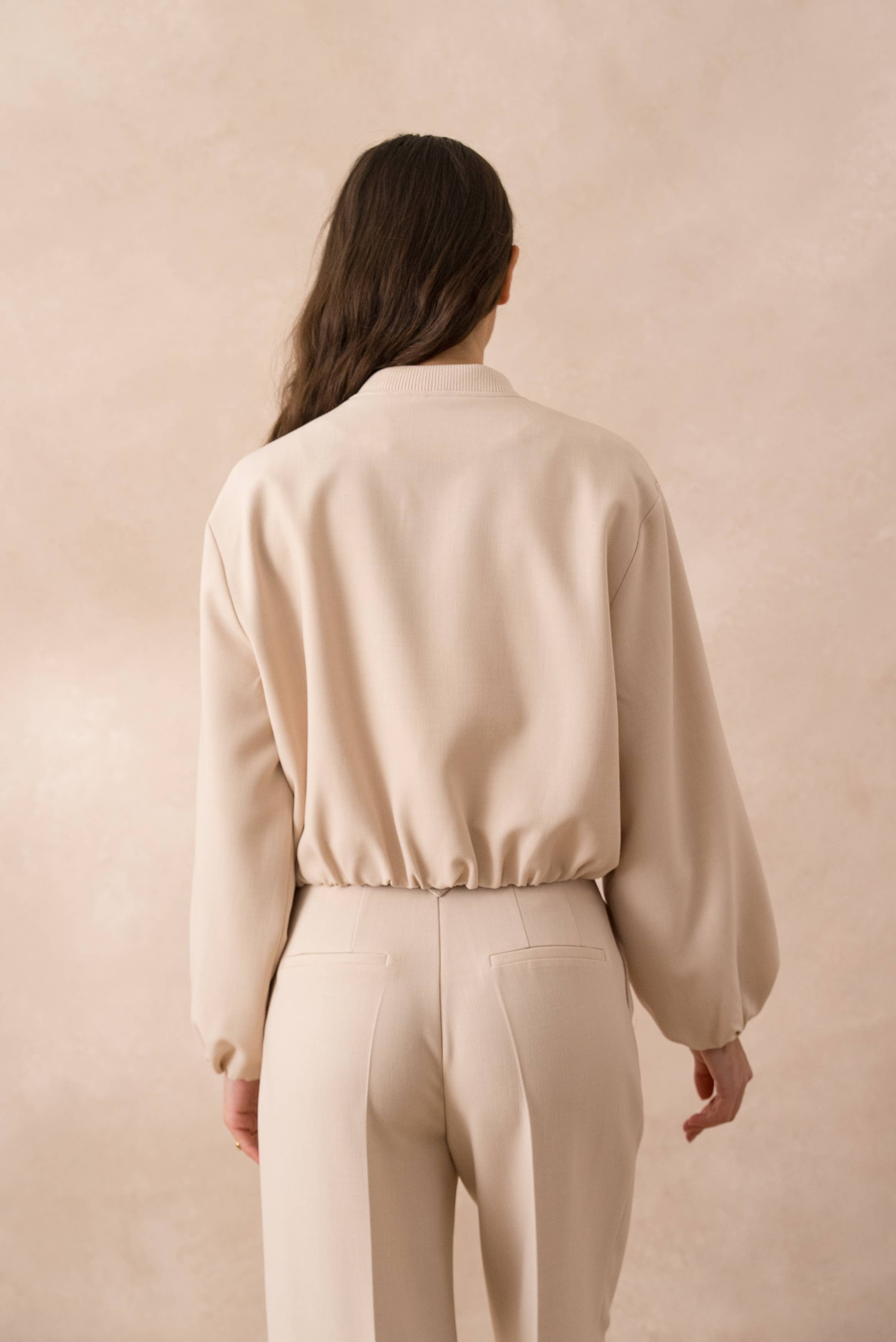 Attentif Paris - Wholesale Bomber Jacket - Women's - [Aura] Short bomber jacket with classic collar30