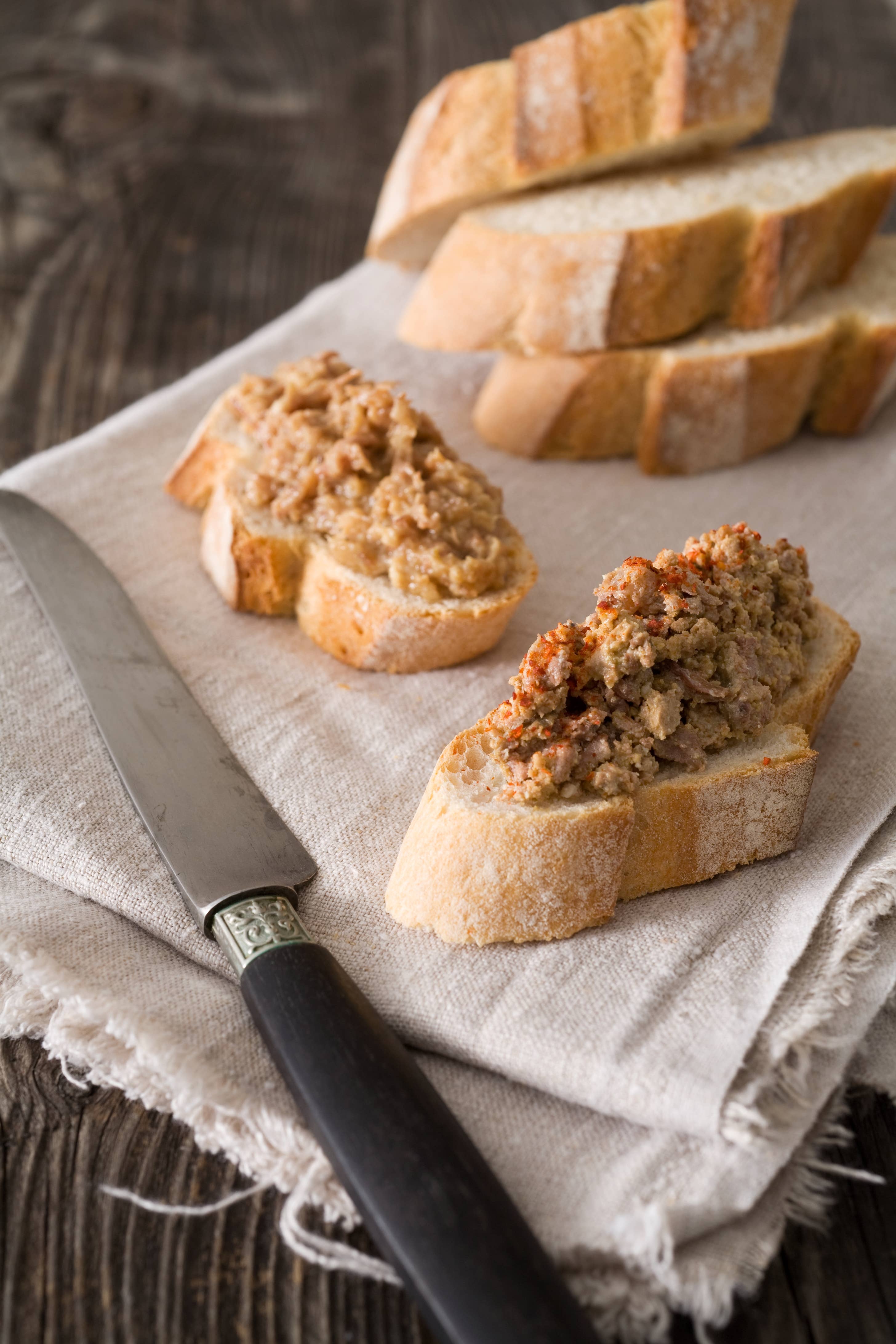 Anne Rozès - Wholesale Tapenade - Basque Pâté with Espelette Pepper AOP 190g1
