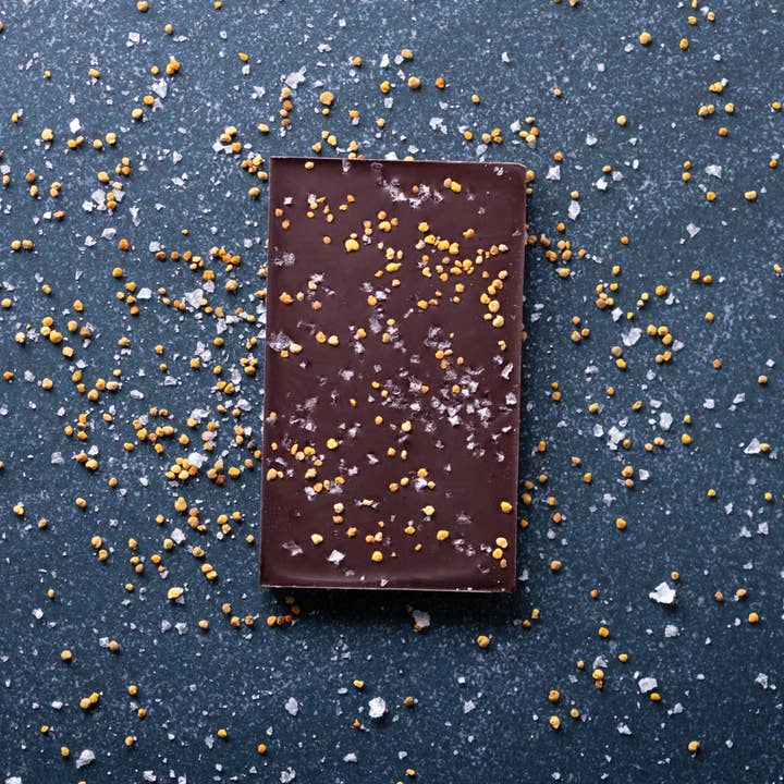 Spinnaker Chocolate - Wholesale Chocolate Bar - 70% Uganda with Bee Pollen and Salt2
