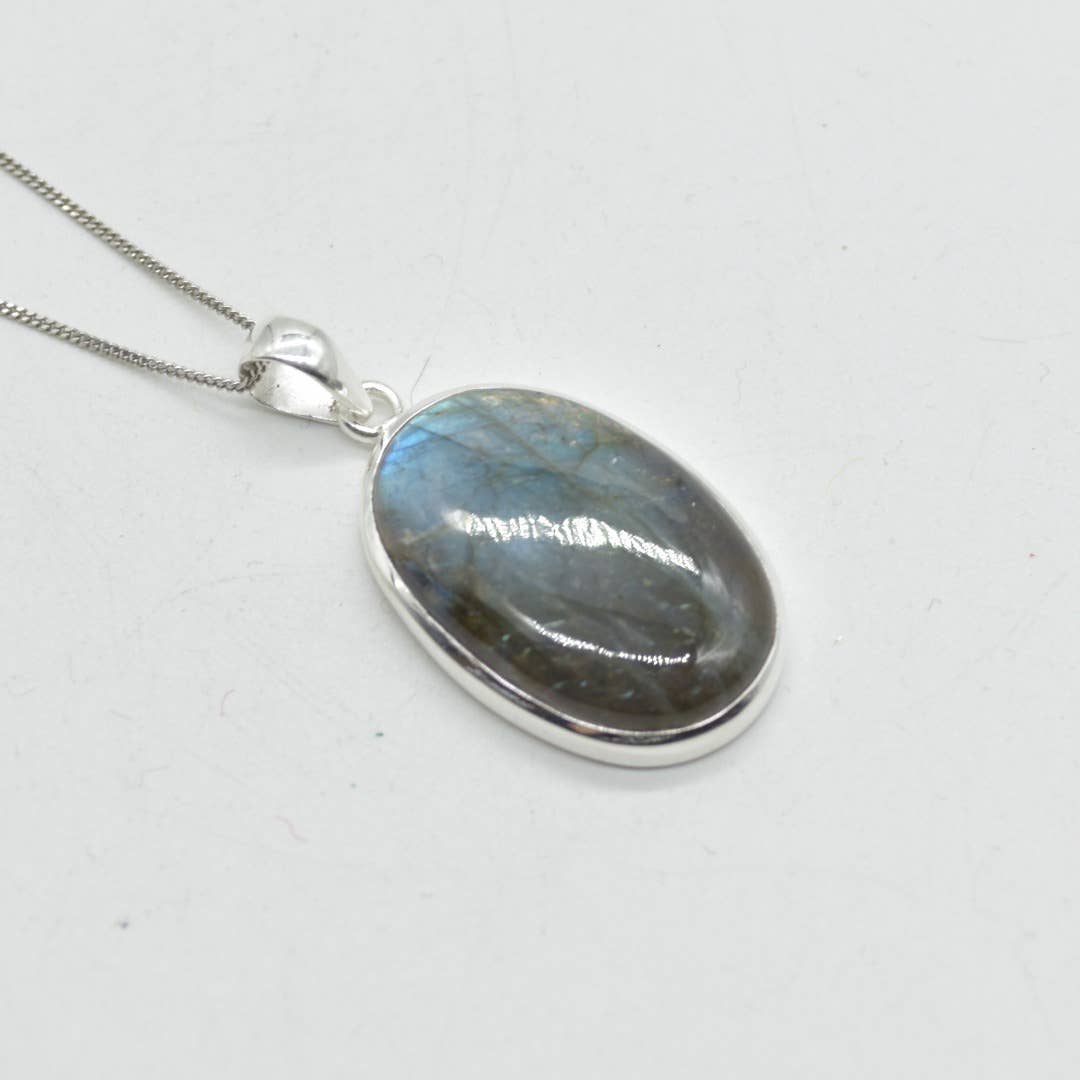 Oriental Direct Craft Supplies - Wholesale Individual Charm/Pendant - Labradorite Pendant in 925 Silver, 2.3cm-3.5cm, No Chain1