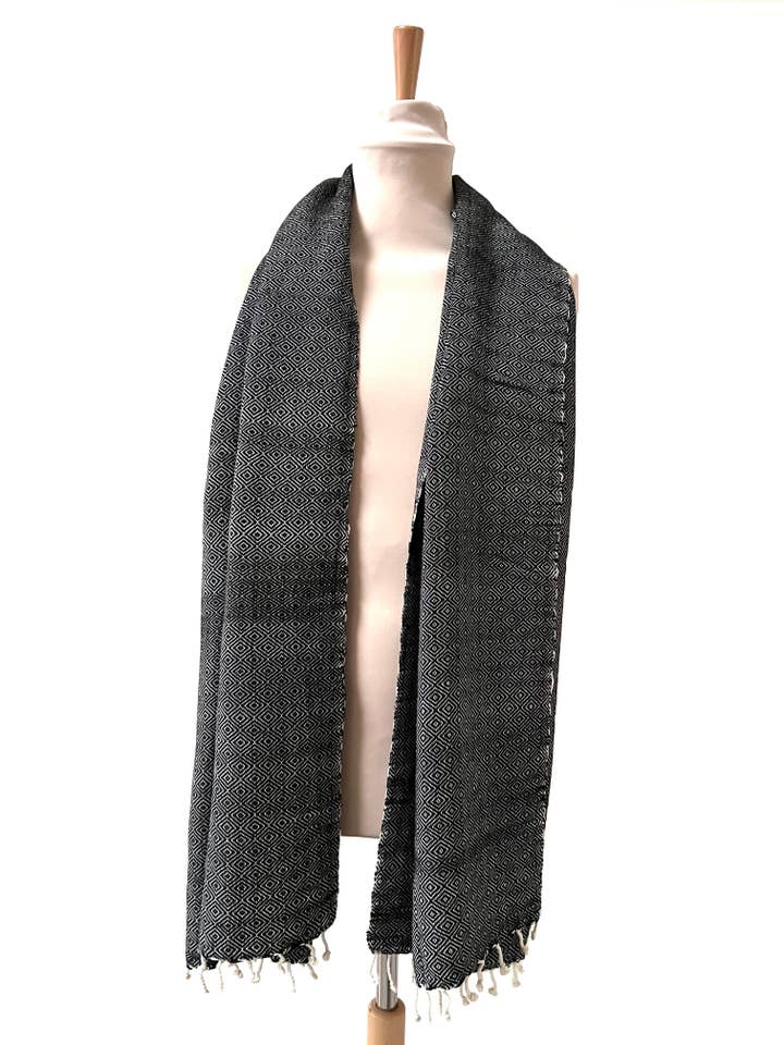 Grand Krama Het Svart Ebenholts för wholesale av Krama Heritage