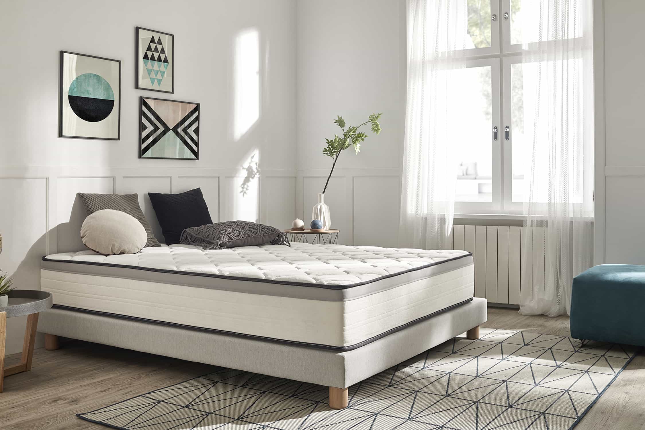 Moonia - Wholesale Bed - Premium Hotel Edition Mattress - 30cm, 140 x 200cm - Moonia1