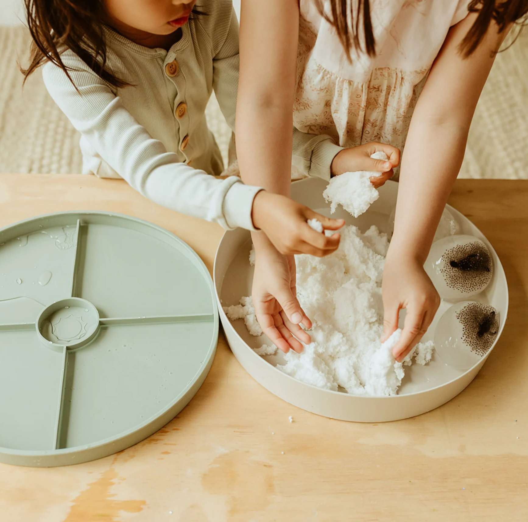 Glo Pals - Wholesale Putty/Slime - Kids - Sensory Snow - White2