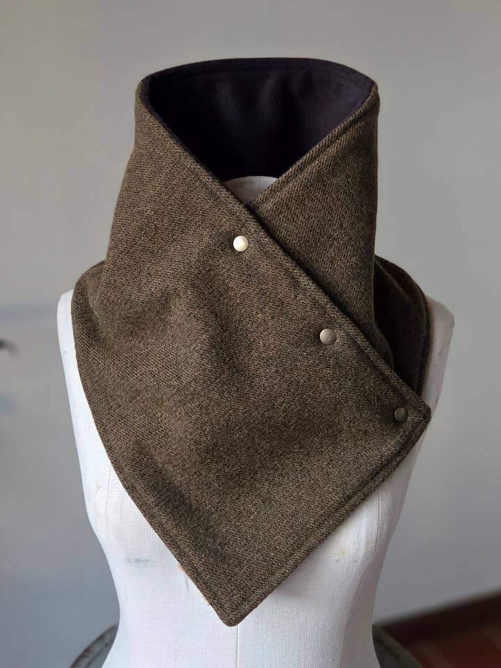 Cagoule Snap - Olive des Bois Profonds Coupe Ajustée pour la vente par Grandma Skills