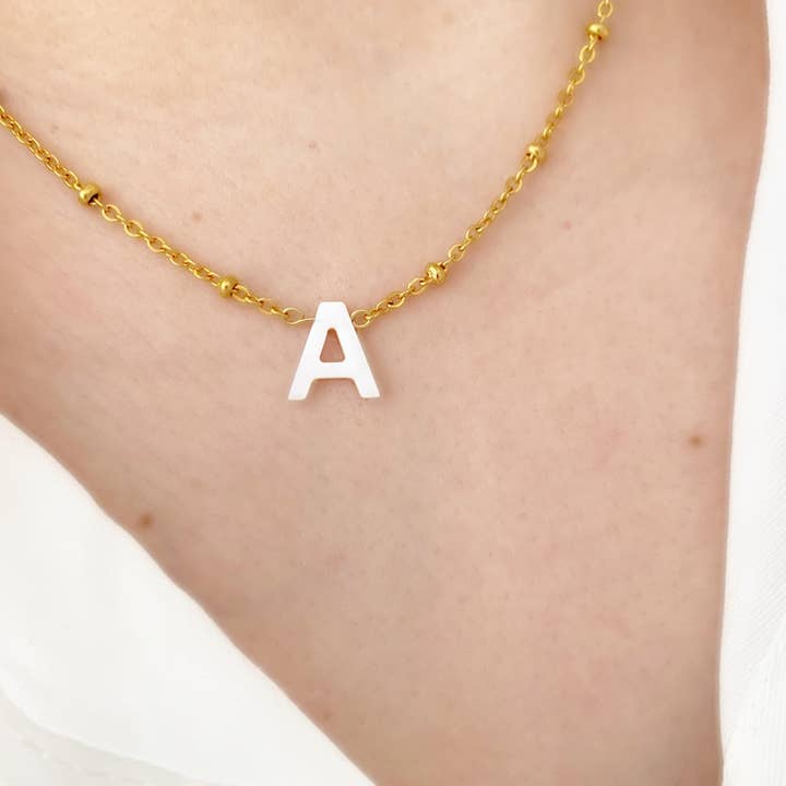 Inicial de madreperla para venta al por mayor de Nairi Handmade Jewelry