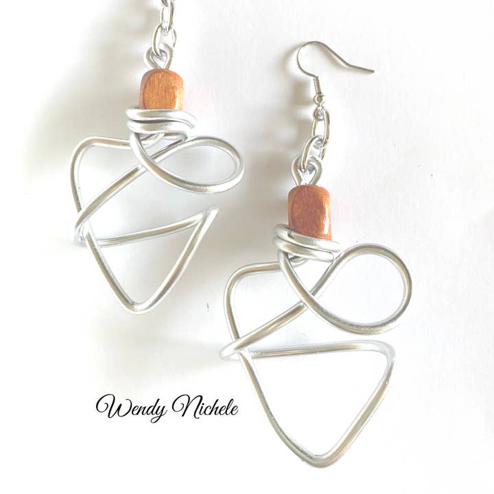 Pendientes de aluminio, pendientes de alambre hechos a mano, ligeros para venta al por mayor de Wendy Nichele Jewelry