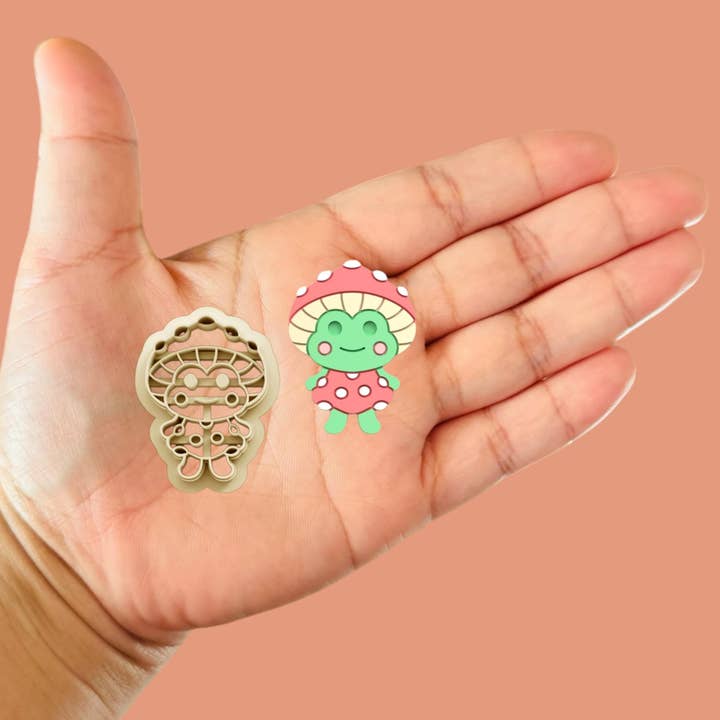 Cortador de Argila em Forma de Cogumelo Sapo por atacado de Roussell Prints and Demand LLC