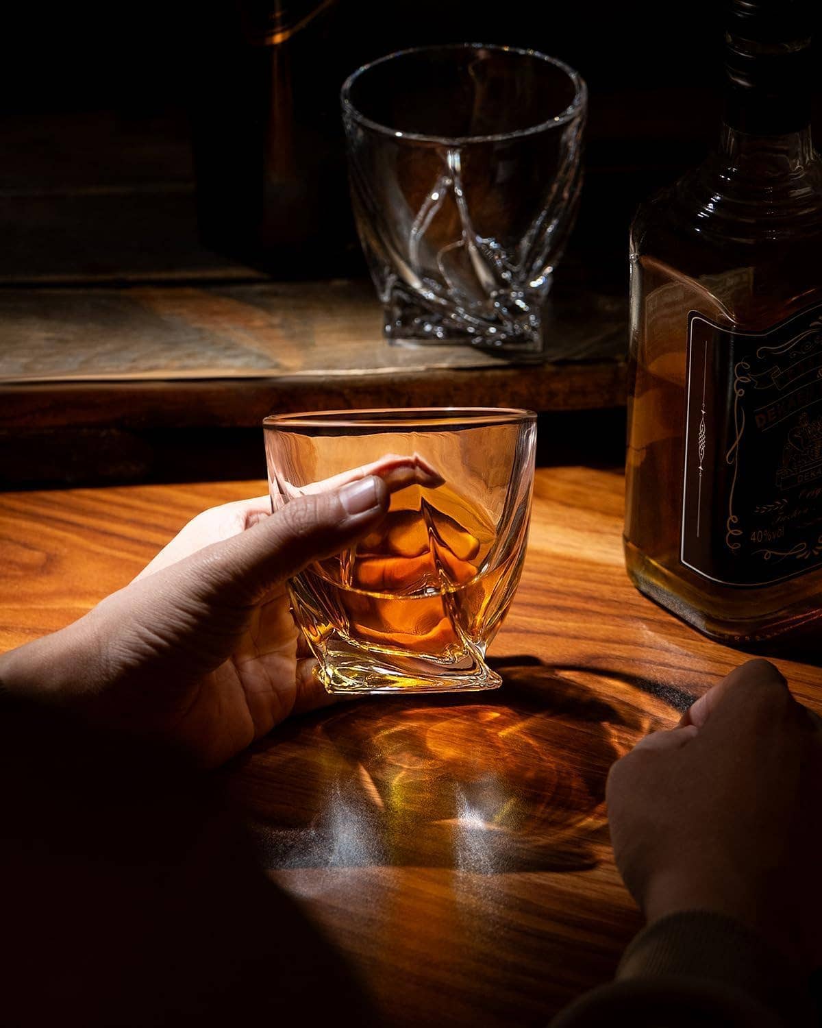 Lemonsoda - Wholesale Cocktail/Liquor Glass - Premium Twisted Glasses (10oz) (1pc)2