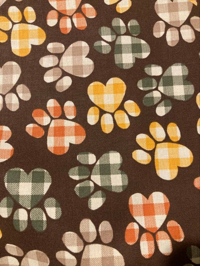 Jo's Pet Treats & Bandanas by Abab Enterprises, LLC - Wholesale Pet Bandana - Dog - Paw Print Tie-On Dog Bandana Retail-Ready4