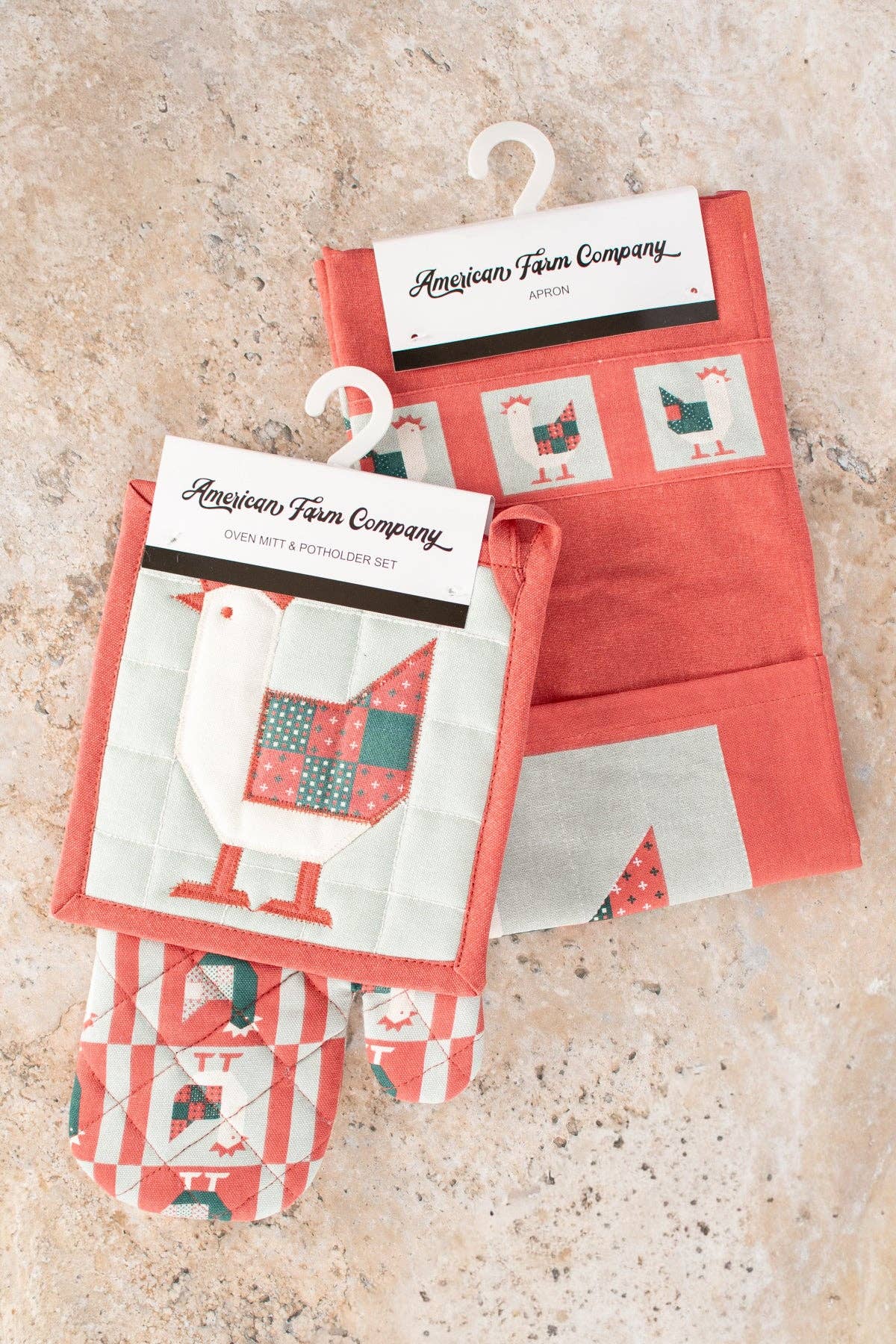 American Farm Company - Vente Tabliers - Tablier de Noël en patchwork avec poules10