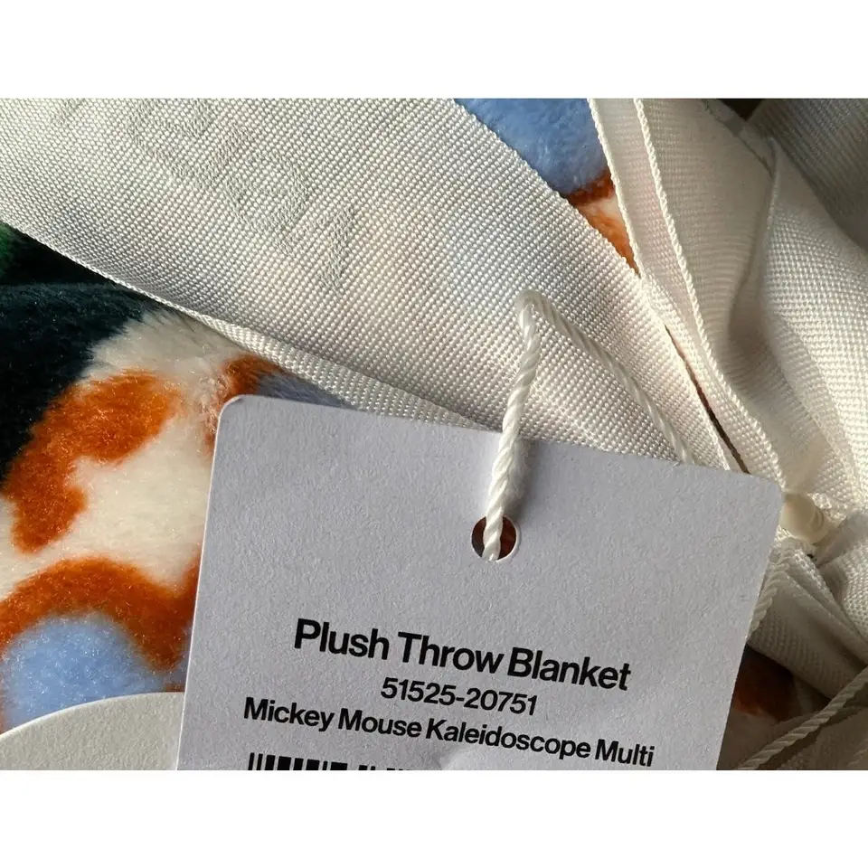 Diamond Gems Treasures – wholesale Throw blanket – Vera Bradley Mickey Mouse kaleidoscope Multi 1