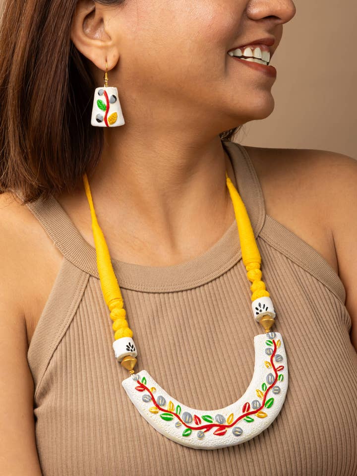 Geometric Jewelry Set | Clay Jewelry | Colored Leaf Jewelry for wholesale by Cordelia Kraft