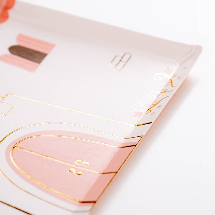 Gatherings by Curated Paperie – wholesale Disposable plate – PRN25-DP4-Princess Castle Shaped Plates6