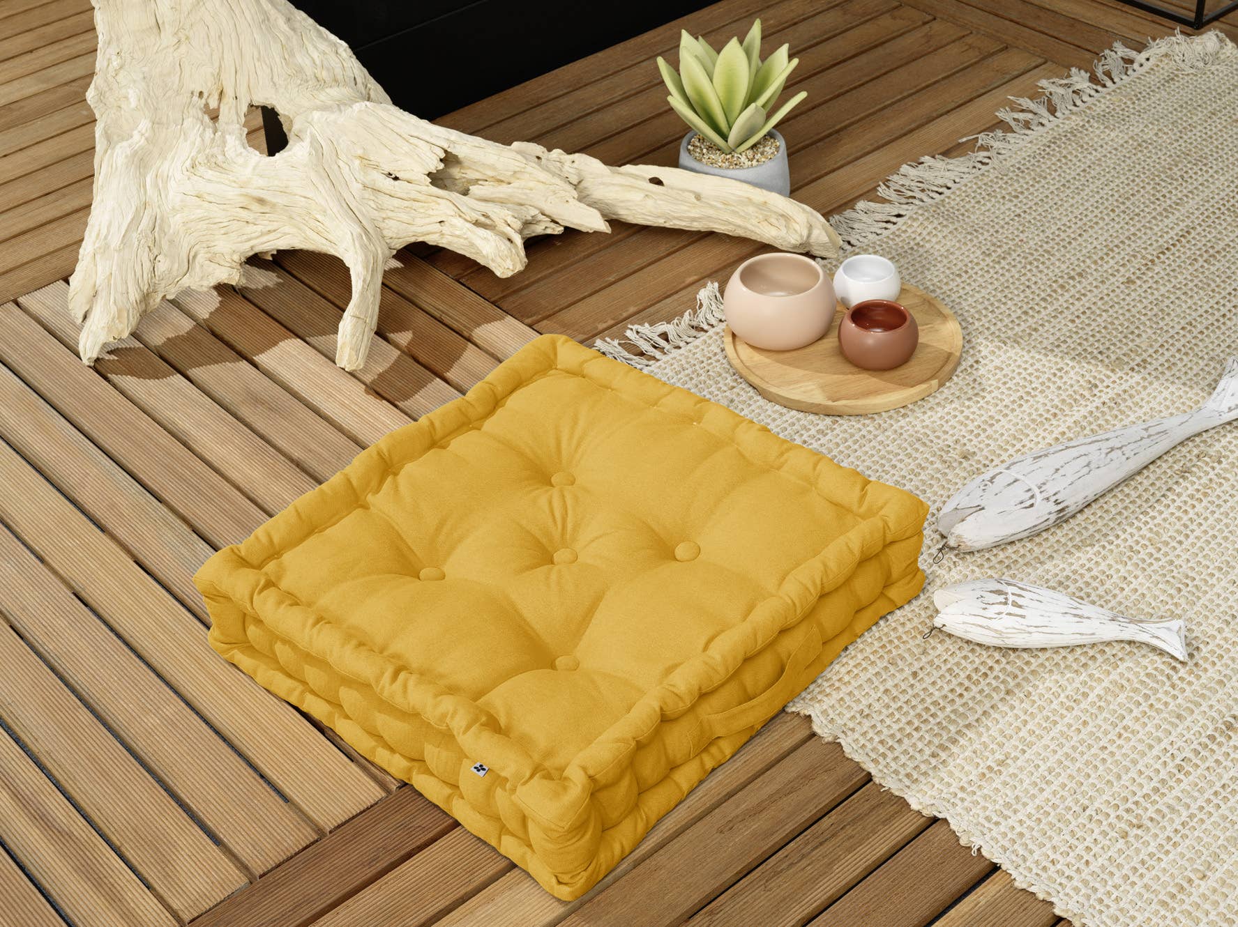 L'effet Papillon - Wholesale Floor Pillow - KALA Safran floor cushion 50 x 50 x 10 cm1