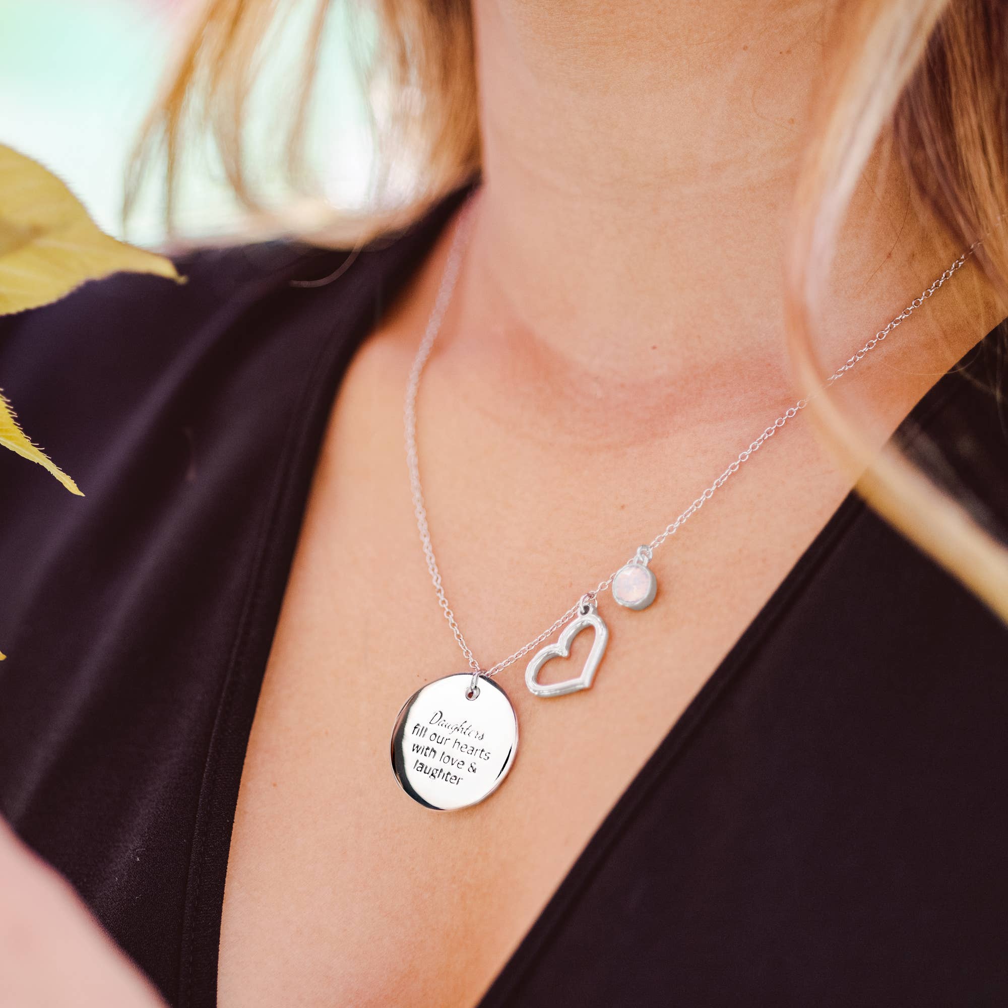 Pavilion – Engroshandel Halskæde med vedhæng – Daughter Rose Water Opal Crystal - Rhodium halskæde1