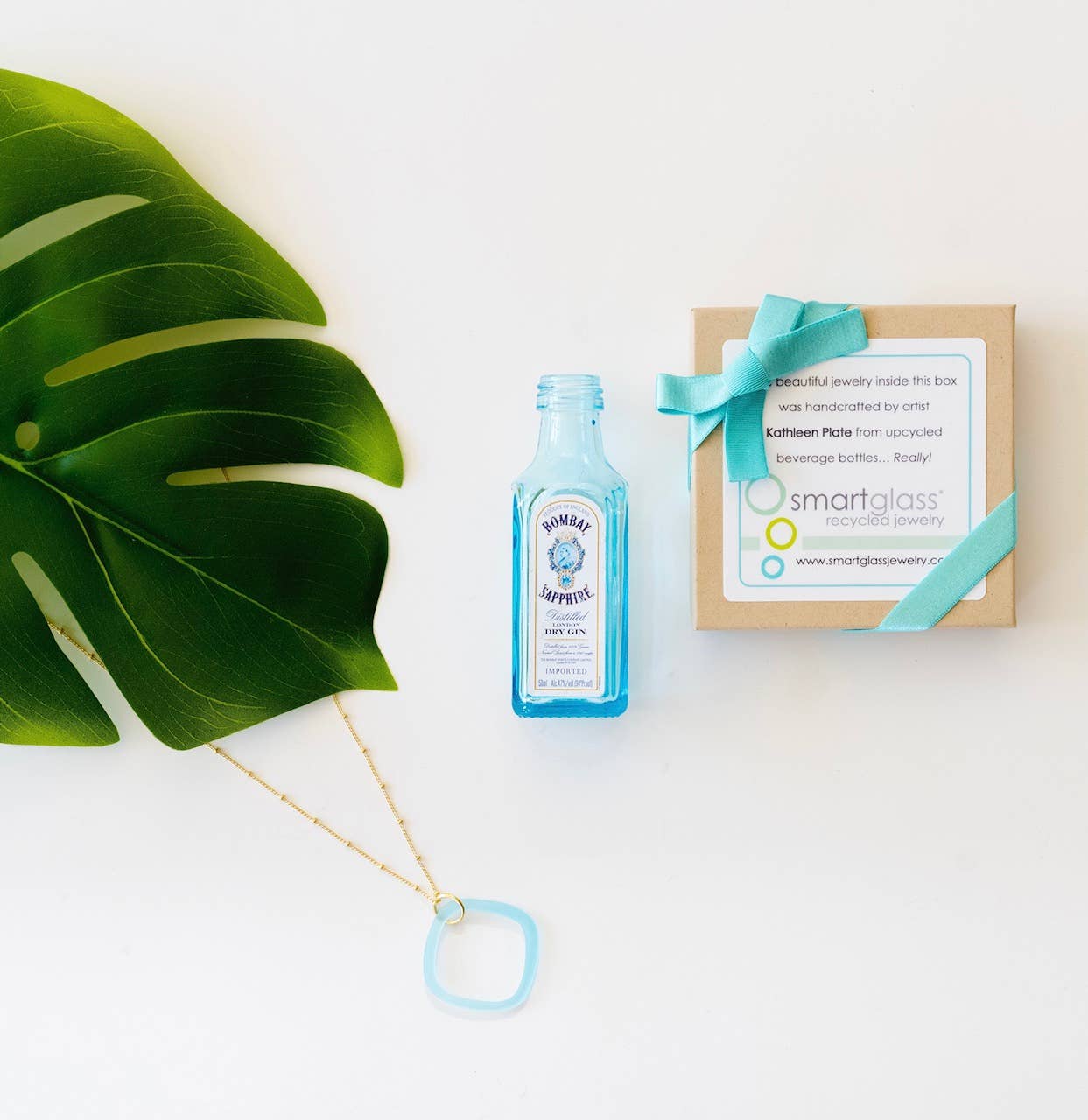 Smart Glass Recycled Jewelry – wholesale Pendant/charm necklace – Necklace Aqua Gold2