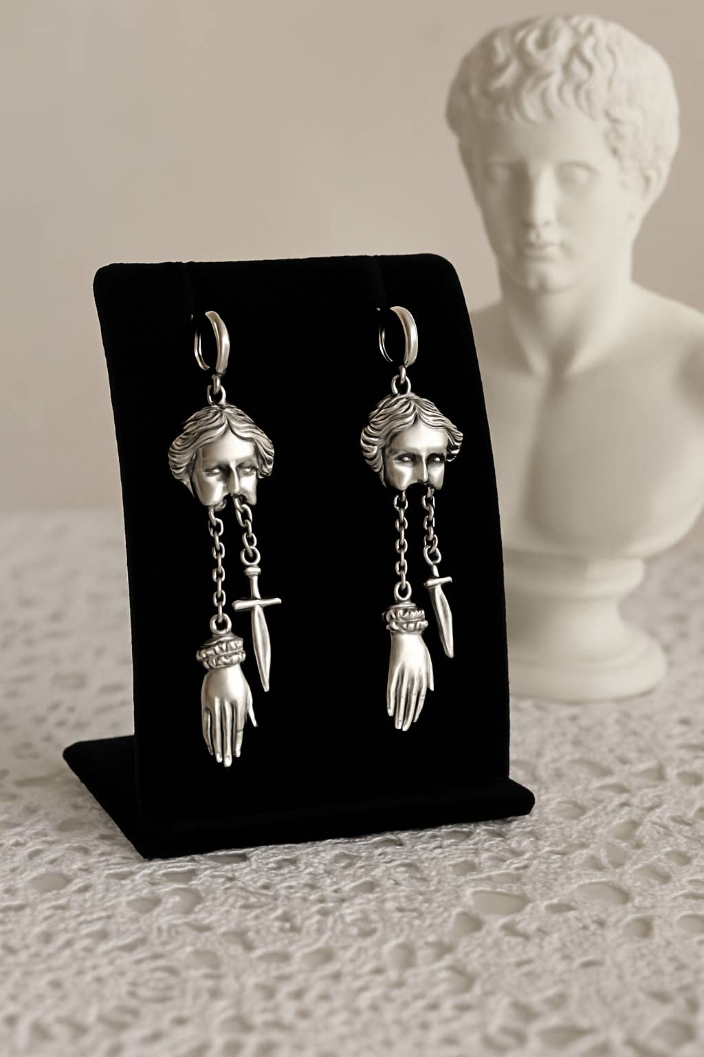 Wild & Free - Wholesale Dangle Earrings - Pendientes de plata eclécticos con cara romana
