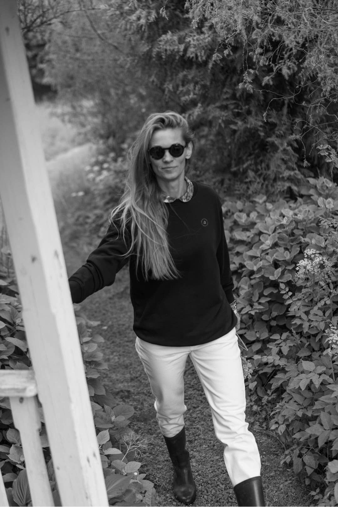 CAPSULE by Agnė Gilytė - Wholesale Jeans - Women's - Cropped jeans 'SKORPIOS' | high quality cotton17