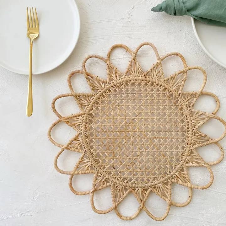 Bali Harvest - Wholesale Placemat - Rattan Placemat (Sunflower) - Woven Wicker Straw Charger2