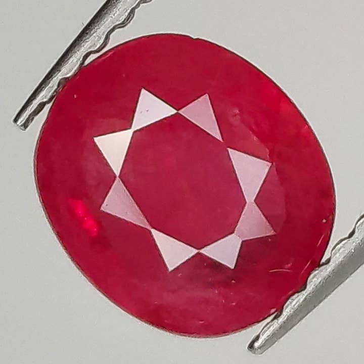 1.46ct Ruby oval size 7.5x6.4mm for wholesale by Naturjoya