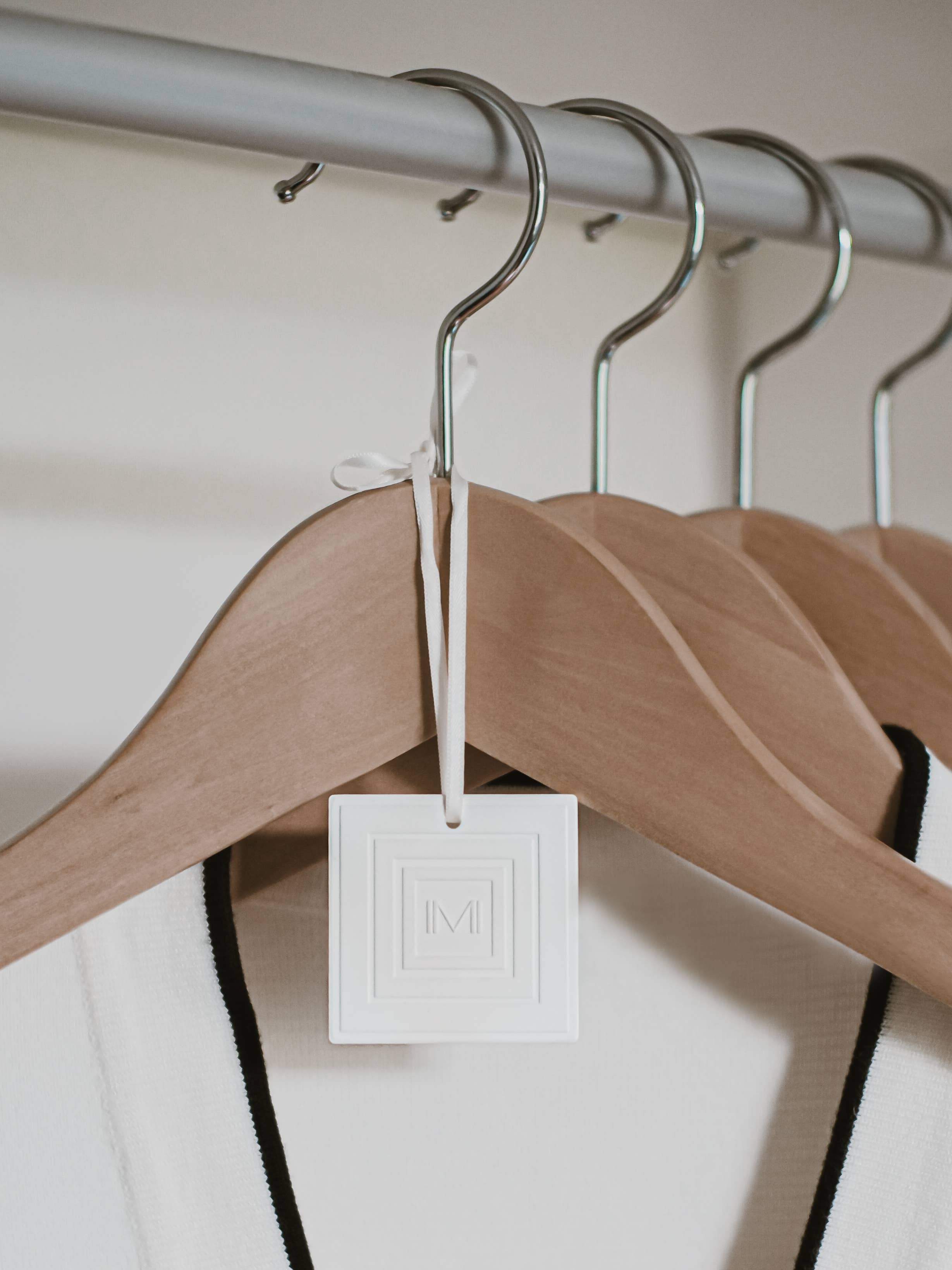 Marylise Mirabelli - Wholesale Reed Diffuser - Perfume ceramic - Fragrance diffuser1